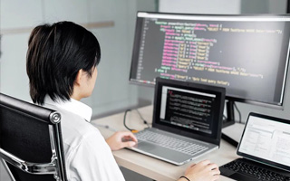 内江 ,php声明和调用变量的符号是什么？